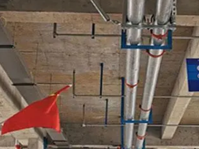 若羌管廊支架的安装方法